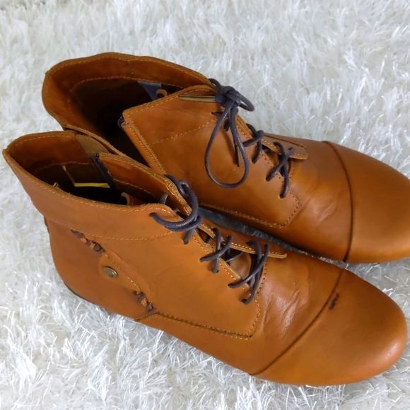 Sergio Tomani Diana Boot - Picture 2 of 9